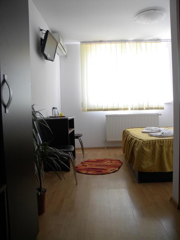 Hotel River Târgu Jiu Pokój zdjęcie